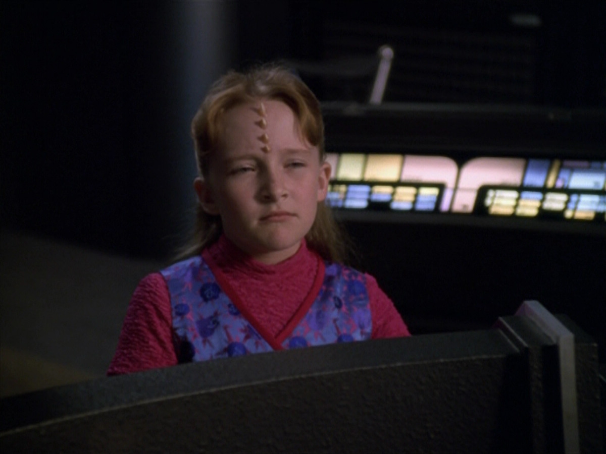 extant_StarTrek_VOY_5x14-Bliss_03742.jpg