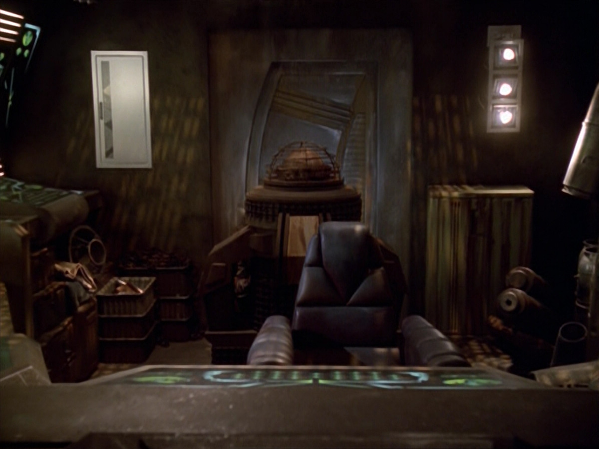 extant_StarTrek_VOY_5x14-Bliss_03777.jpg