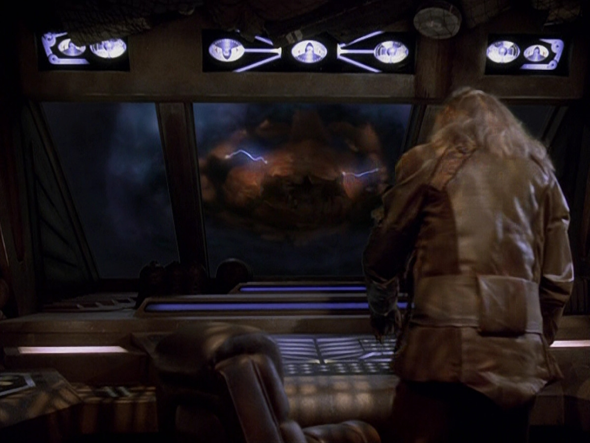 extant_StarTrek_VOY_5x14-Bliss_03794.jpg