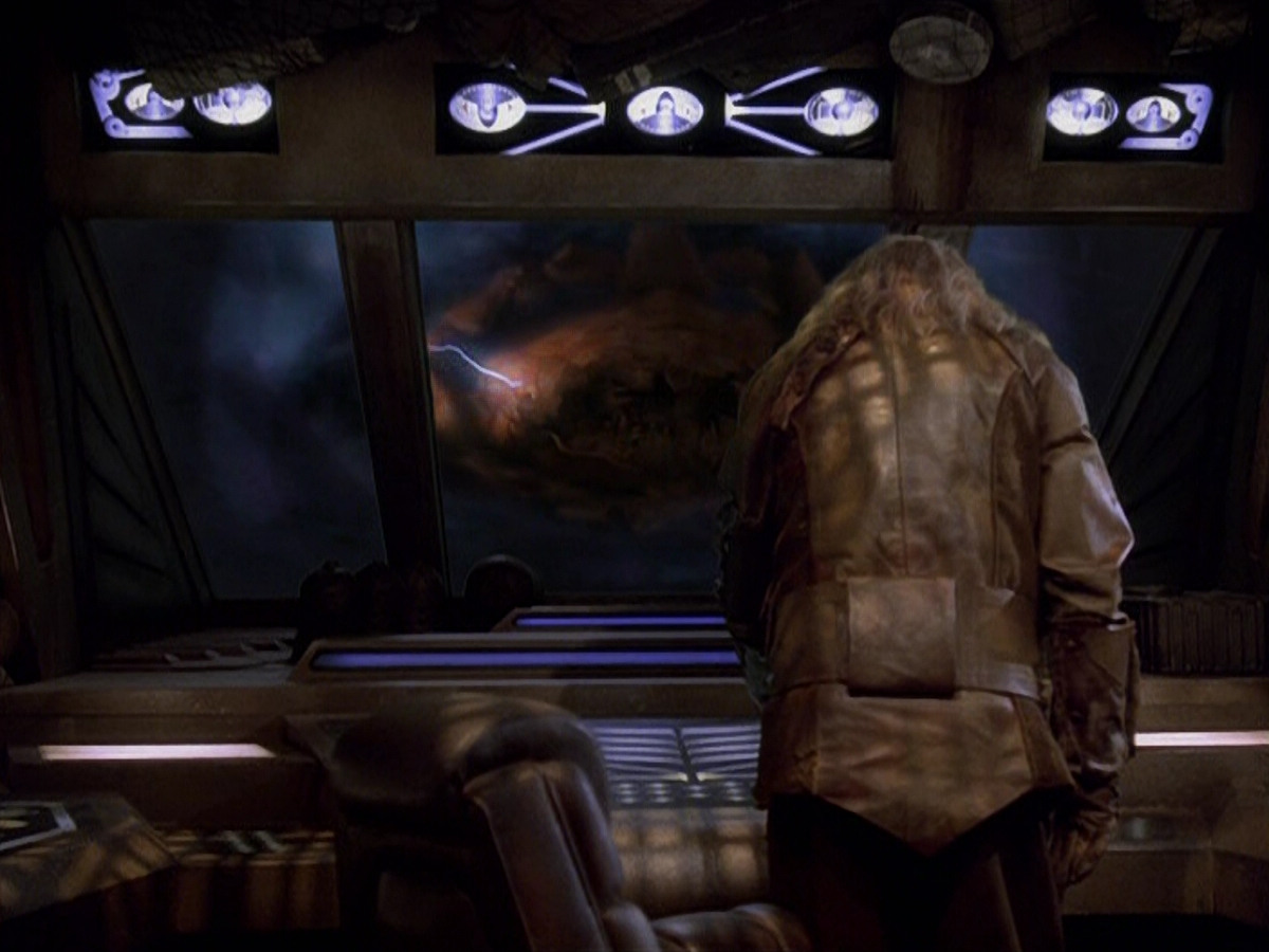 extant_StarTrek_VOY_5x14-Bliss_03796.jpg