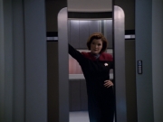 extant_StarTrek_VOY_5x14-Bliss_00232.jpg