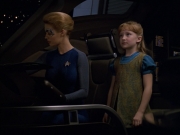 extant_StarTrek_VOY_5x14-Bliss_00320.jpg