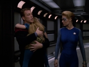 extant_StarTrek_VOY_5x14-Bliss_00400.jpg