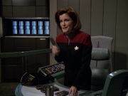 Filename=extant_StarTrek_VOY_5x14-Bliss_00533.jpg
Filesize=173KiB
Dimensions=1200x900
Date added=Nov 20, 2019 extant_StarTrek_VOY_5x14-Bliss_00533.jpg
