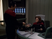 Filename=extant_StarTrek_VOY_5x14-Bliss_00597.jpg
Filesize=168KiB
Dimensions=1200x900
Date added=Nov 20, 2019 extant_StarTrek_VOY_5x14-Bliss_00597.jpg
