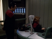 Filename=extant_StarTrek_VOY_5x14-Bliss_00602.jpg
Filesize=171KiB
Dimensions=1200x900
Date added=Nov 20, 2019 extant_StarTrek_VOY_5x14-Bliss_00602.jpg
