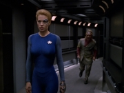 extant_StarTrek_VOY_5x14-Bliss_00772.jpg