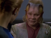 extant_StarTrek_VOY_5x14-Bliss_00821.jpg