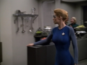 extant_StarTrek_VOY_5x14-Bliss_00846.jpg