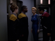 extant_StarTrek_VOY_5x14-Bliss_01486.jpg