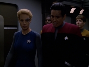 extant_StarTrek_VOY_5x14-Bliss_01502.jpg