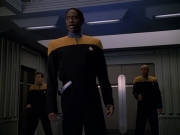 extant_StarTrek_VOY_5x14-Bliss_01830.jpg