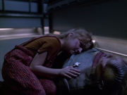 extant_StarTrek_VOY_5x14-Bliss_02265.jpg