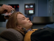 extant_StarTrek_VOY_5x14-Bliss_02893.jpg
