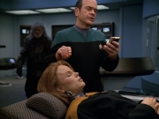 extant_StarTrek_VOY_5x14-Bliss_02897.jpg