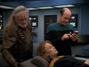 extant_StarTrek_VOY_5x14-Bliss_02901.jpg