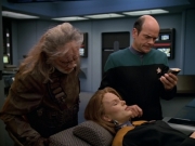 extant_StarTrek_VOY_5x14-Bliss_02903.jpg