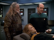 extant_StarTrek_VOY_5x14-Bliss_02910.jpg
