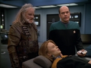extant_StarTrek_VOY_5x14-Bliss_02912.jpg