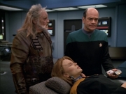 extant_StarTrek_VOY_5x14-Bliss_02917.jpg