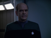 extant_StarTrek_VOY_5x14-Bliss_03210.jpg