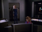 extant_StarTrek_VOY_5x14-Bliss_03715.jpg