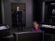 extant_StarTrek_VOY_5x14-Bliss_03719.jpg