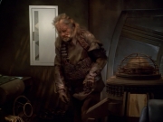Filename=extant_StarTrek_VOY_5x14-Bliss_03789.jpg
Filesize=150KiB
Dimensions=1200x900
Date added=Nov 20, 2019 extant_StarTrek_VOY_5x14-Bliss_03789.jpg