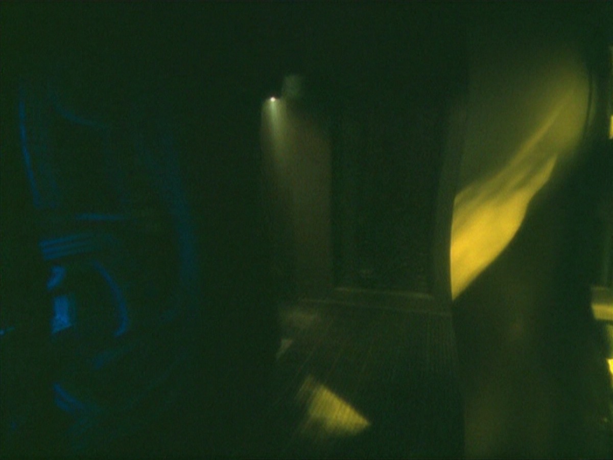 ariane179254_StarTrekVoyager_5x15_5x16_DarkFrontier_0034.jpg