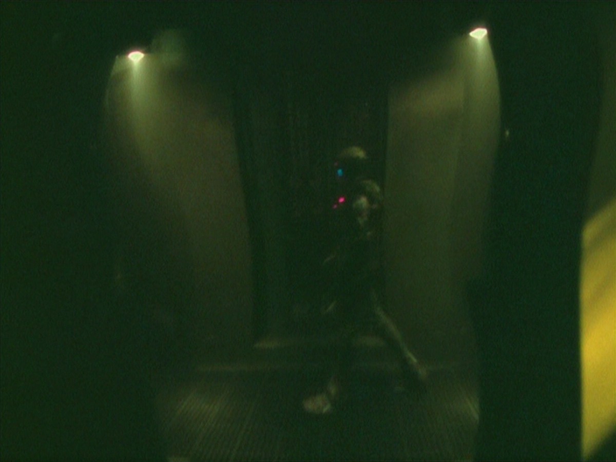 ariane179254_StarTrekVoyager_5x15_5x16_DarkFrontier_0036.jpg