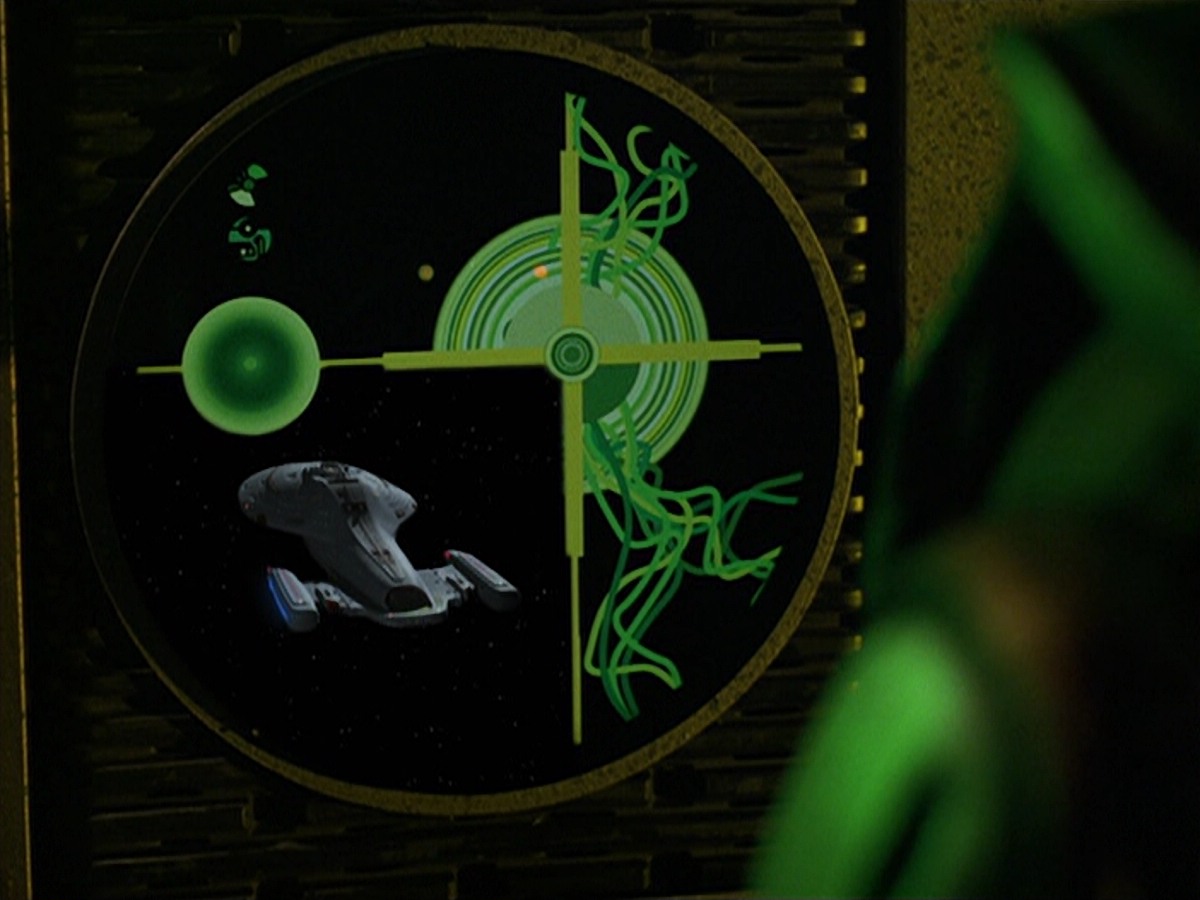 ariane179254_StarTrekVoyager_5x15_5x16_DarkFrontier_0065.jpg