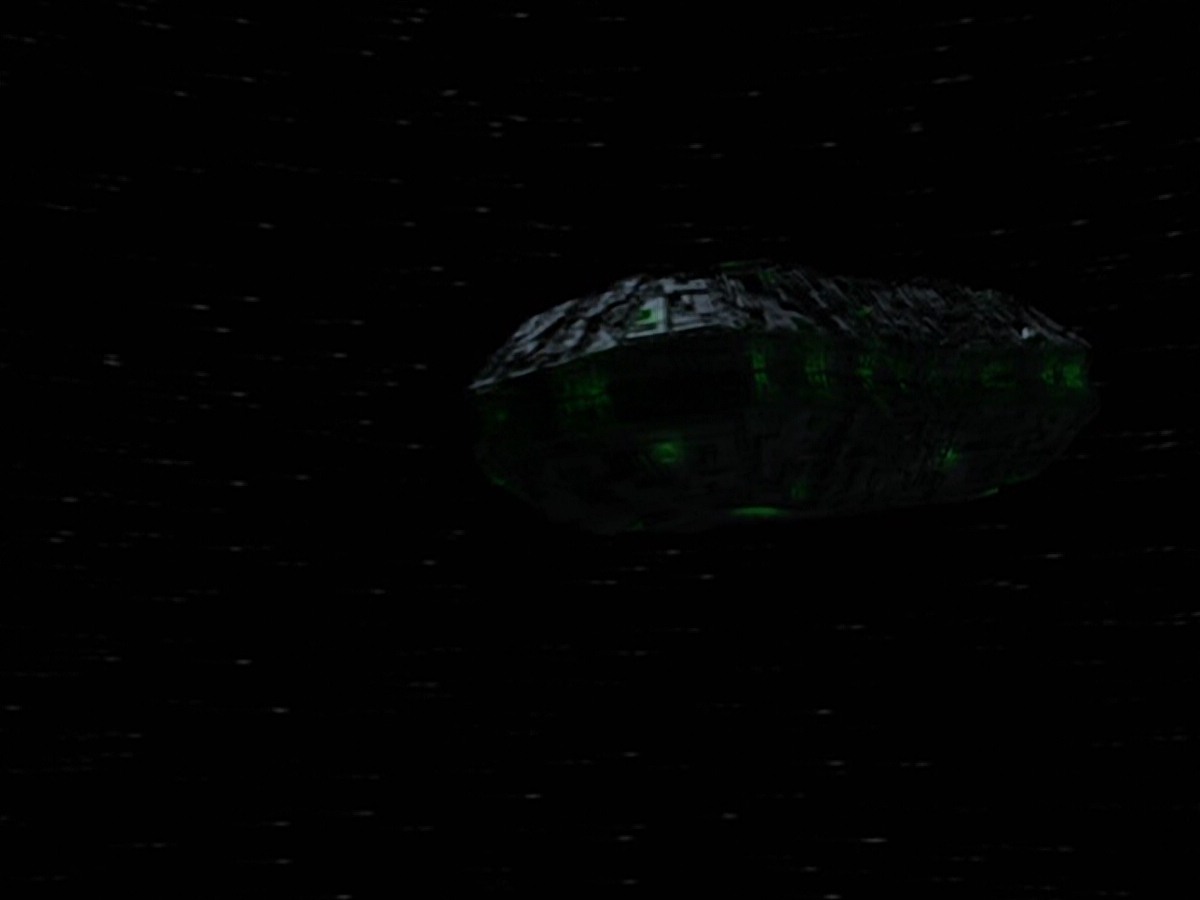 ariane179254_StarTrekVoyager_5x15_5x16_DarkFrontier_0078.jpg