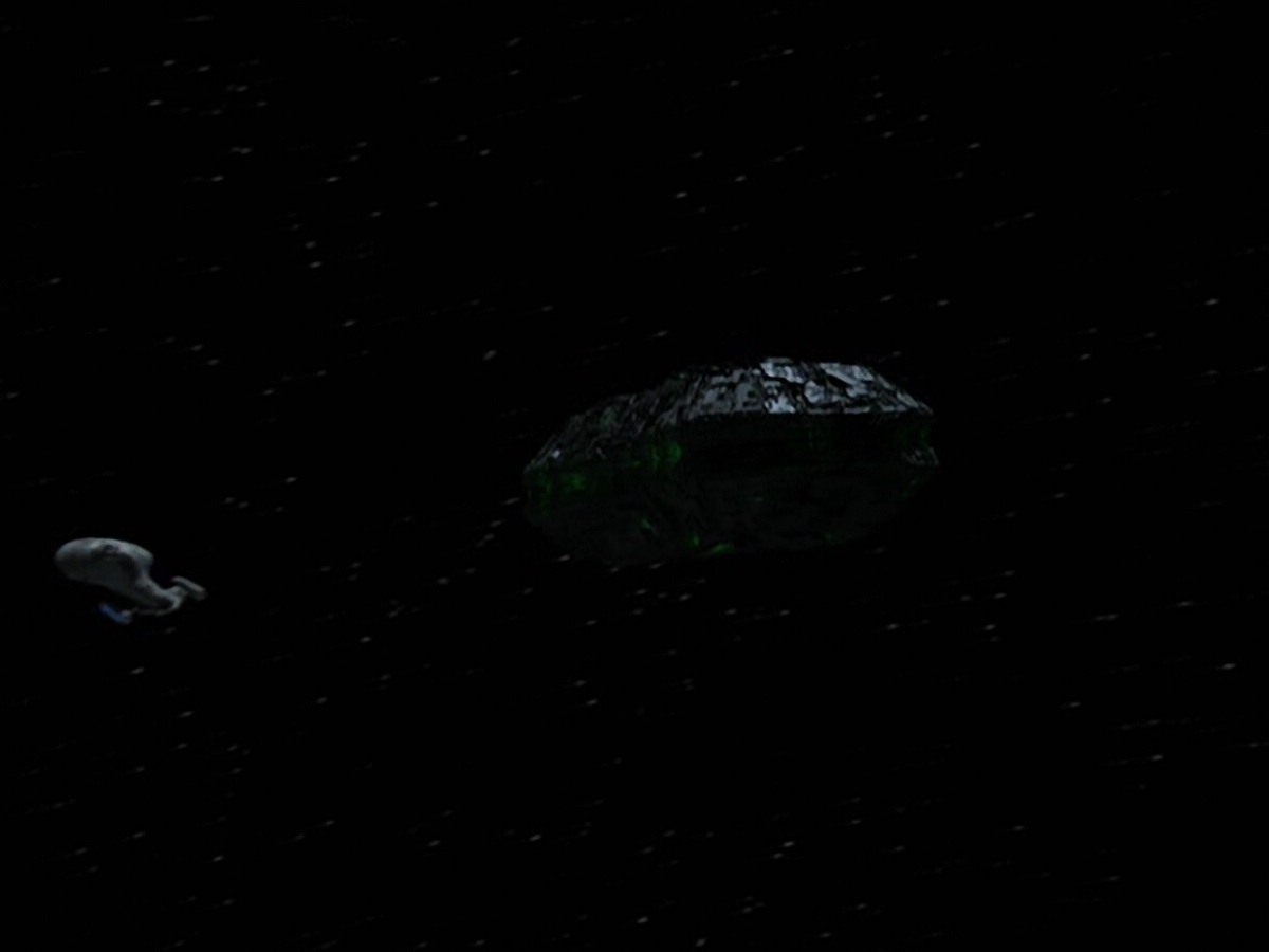 ariane179254_StarTrekVoyager_5x15_5x16_DarkFrontier_0083.jpg