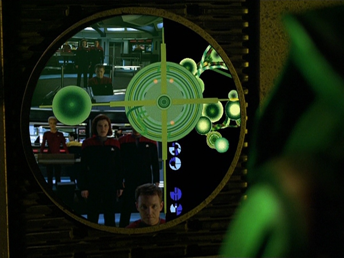 ariane179254_StarTrekVoyager_5x15_5x16_DarkFrontier_0100.jpg