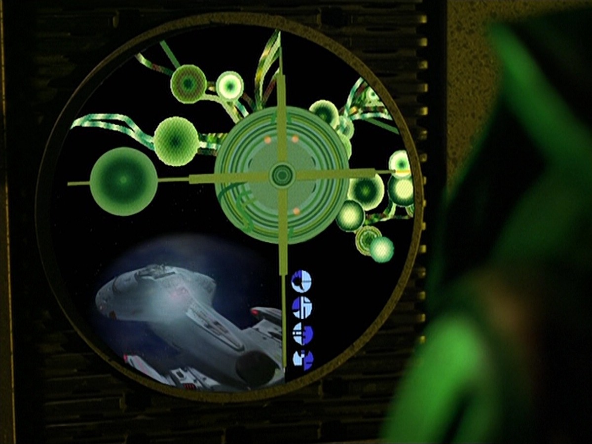 ariane179254_StarTrekVoyager_5x15_5x16_DarkFrontier_0113.jpg