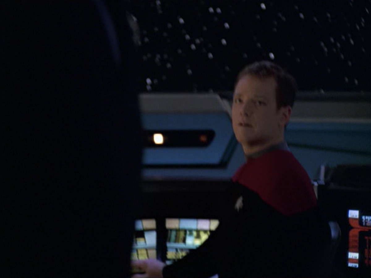 ariane179254_StarTrekVoyager_5x15_5x16_DarkFrontier_0221.jpg