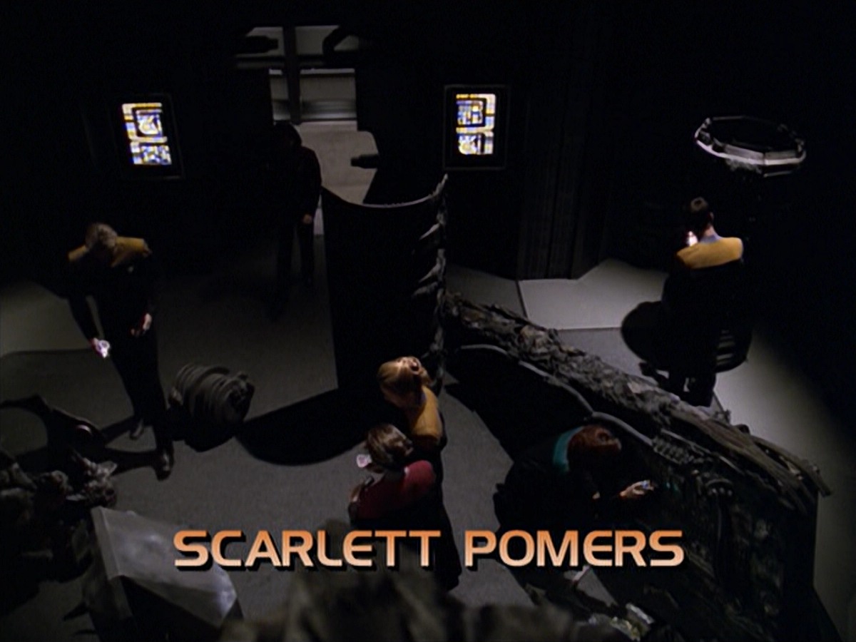 ariane179254_StarTrekVoyager_5x15_5x16_DarkFrontier_0400.jpg