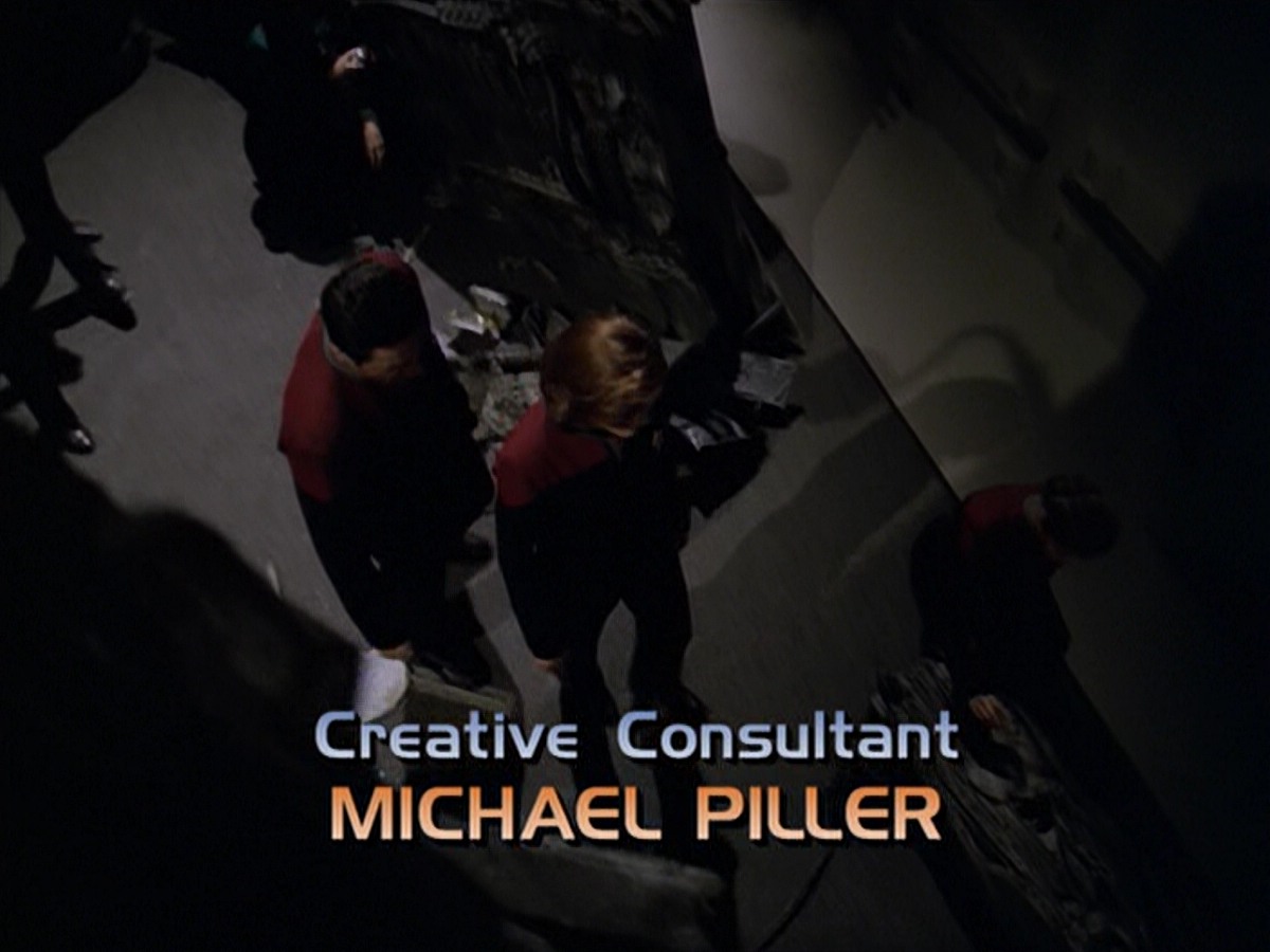 ariane179254_StarTrekVoyager_5x15_5x16_DarkFrontier_0418.jpg
