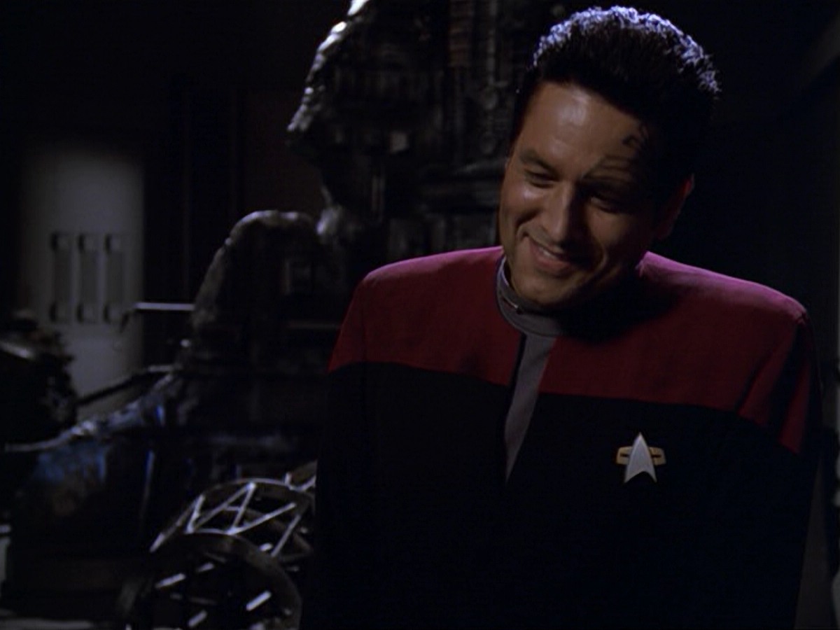 ariane179254_StarTrekVoyager_5x15_5x16_DarkFrontier_0618.jpg