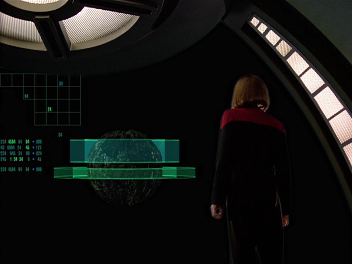 ariane179254_StarTrekVoyager_5x15_5x16_DarkFrontier_0774.jpg