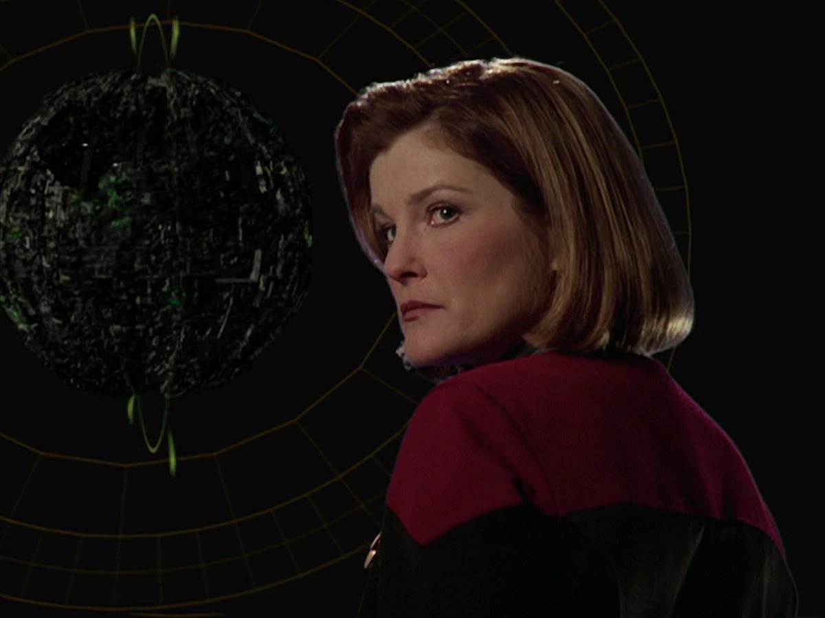 ariane179254_StarTrekVoyager_5x15_5x16_DarkFrontier_0795.jpg