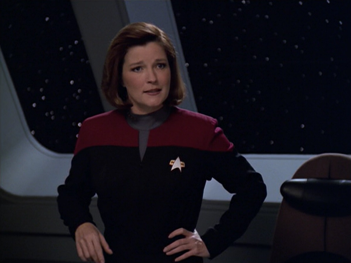 ariane179254_StarTrekVoyager_5x15_5x16_DarkFrontier_0930.jpg