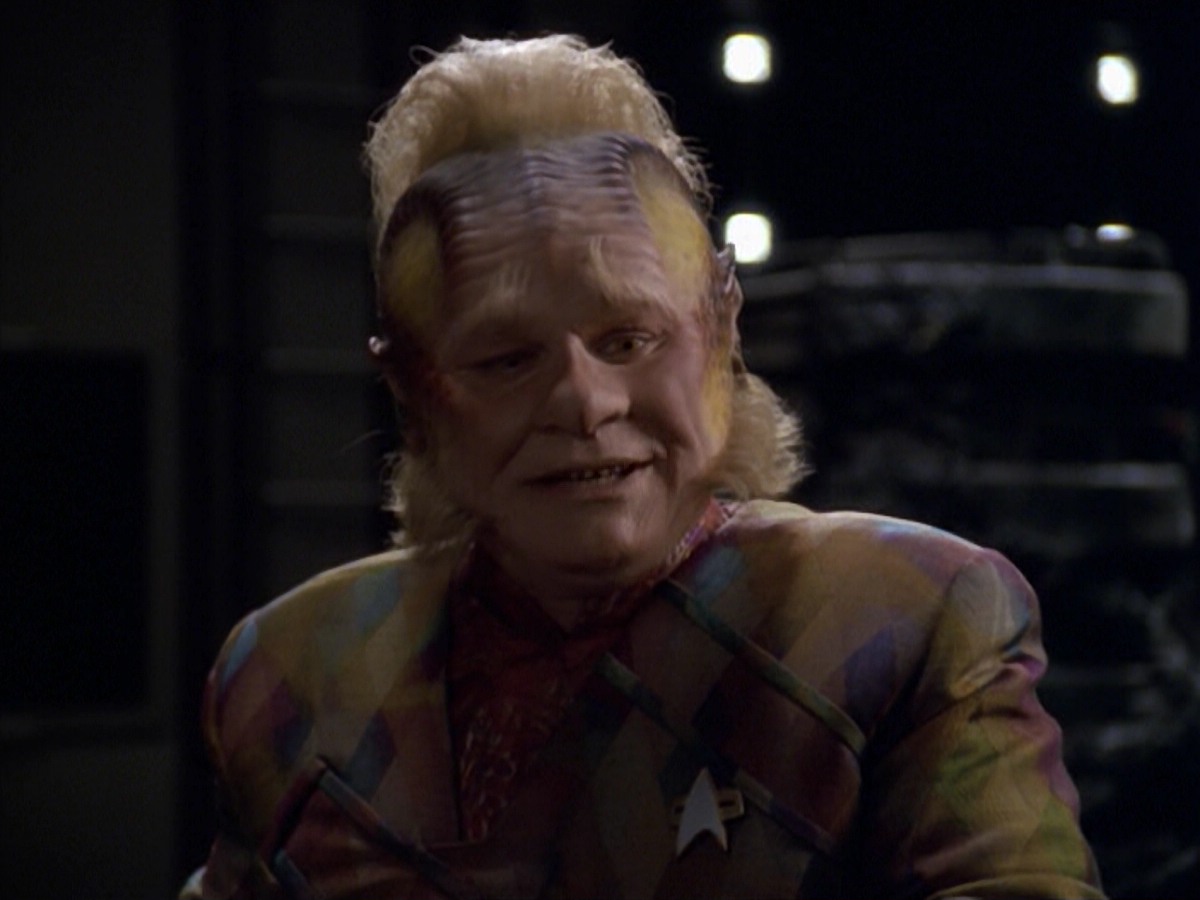 ariane179254_StarTrekVoyager_5x15_5x16_DarkFrontier_1160.jpg