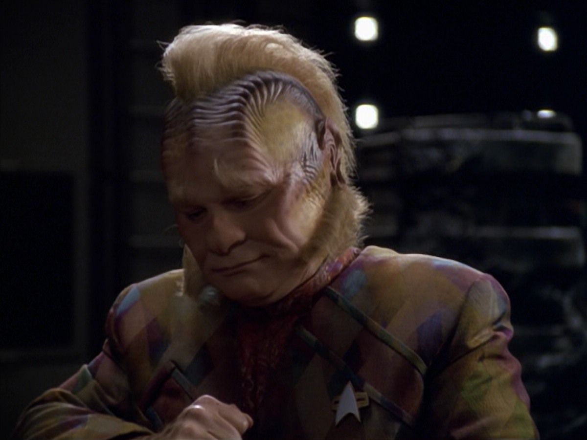 ariane179254_StarTrekVoyager_5x15_5x16_DarkFrontier_1170.jpg
