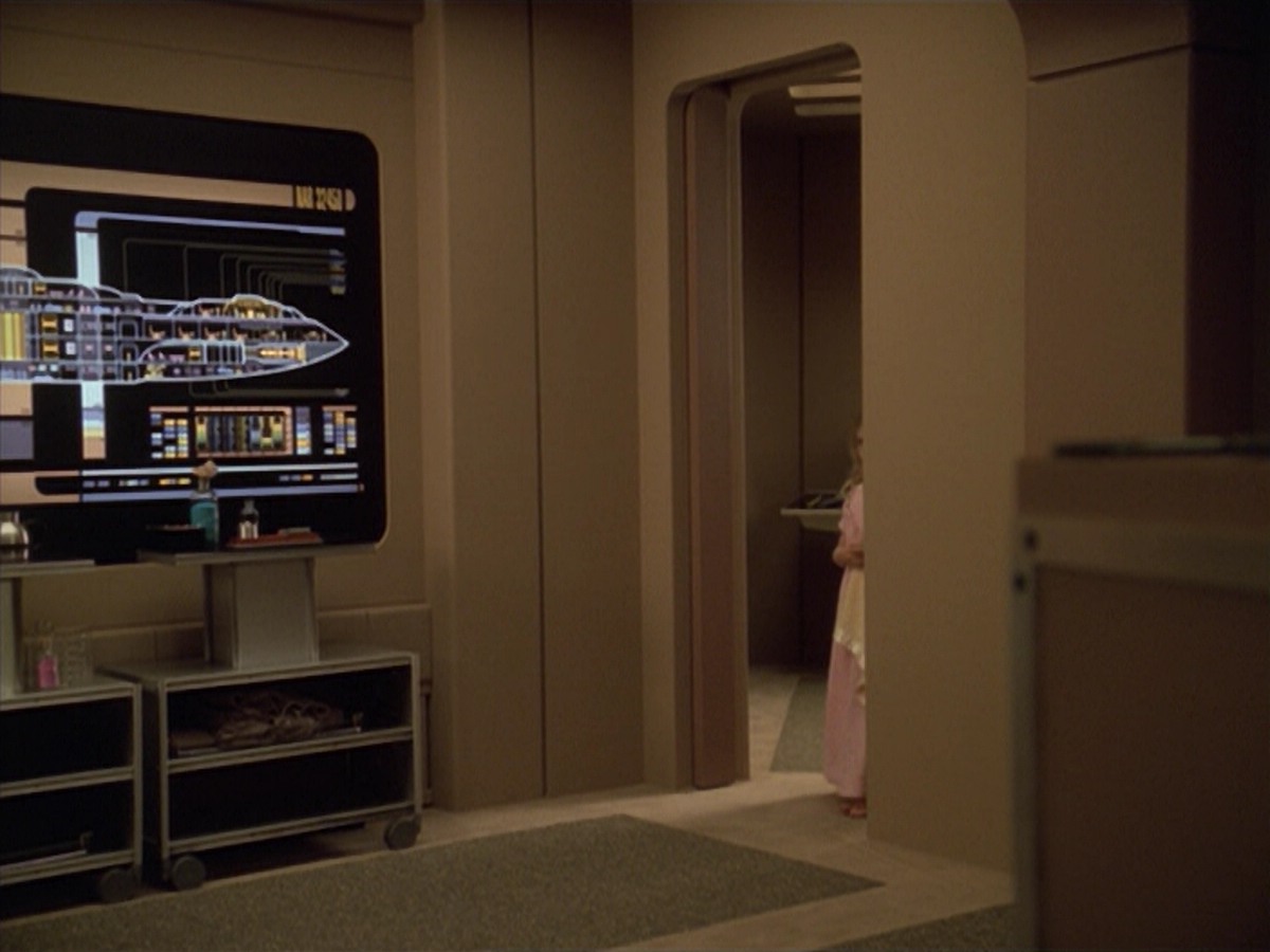 ariane179254_StarTrekVoyager_5x15_5x16_DarkFrontier_1416.jpg