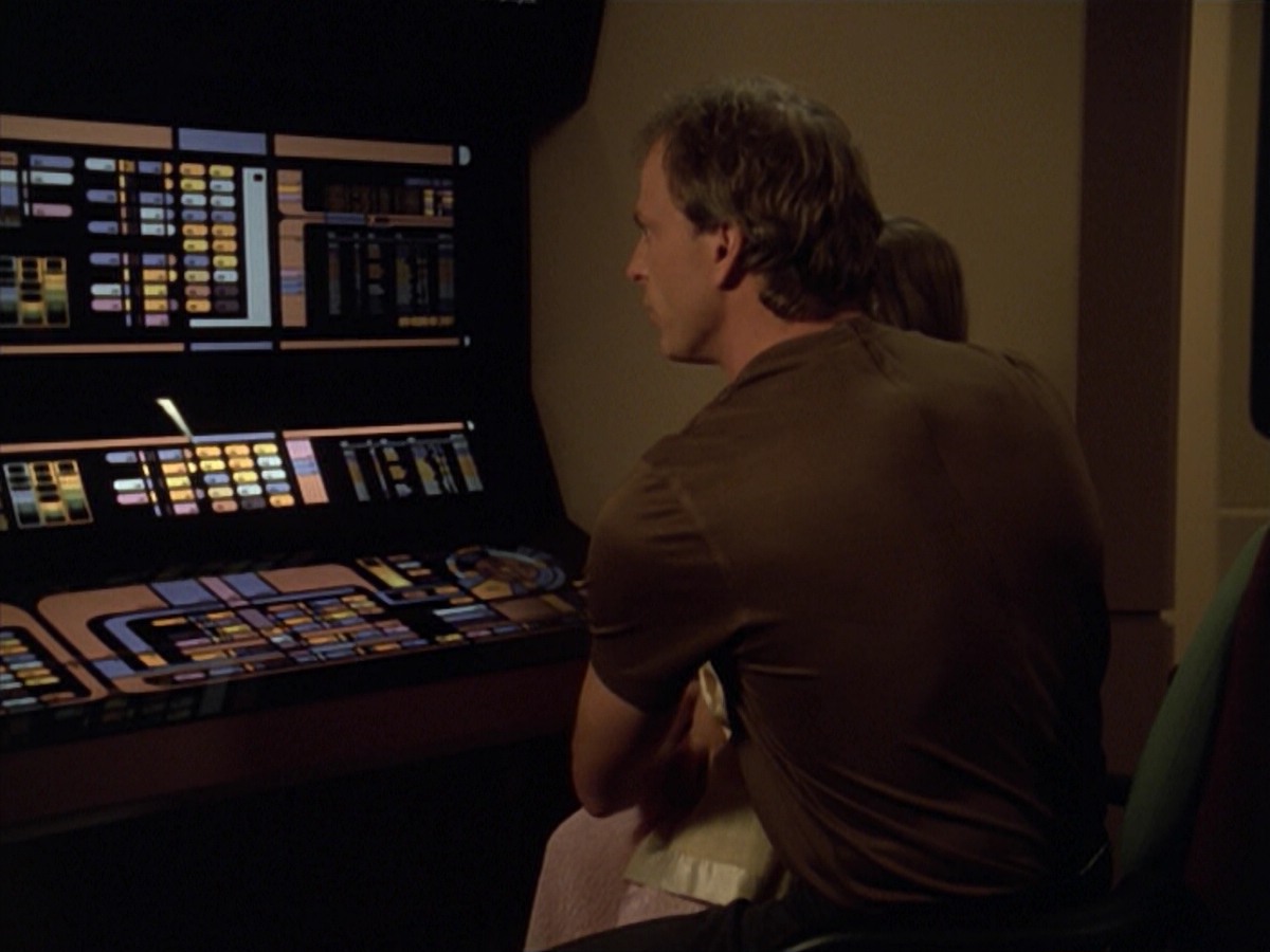 ariane179254_StarTrekVoyager_5x15_5x16_DarkFrontier_1471.jpg