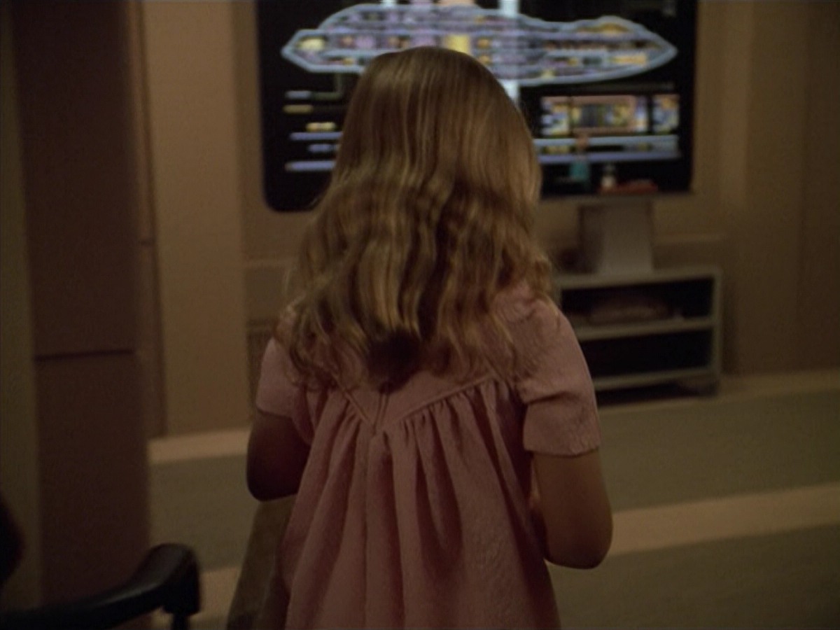 ariane179254_StarTrekVoyager_5x15_5x16_DarkFrontier_1484.jpg