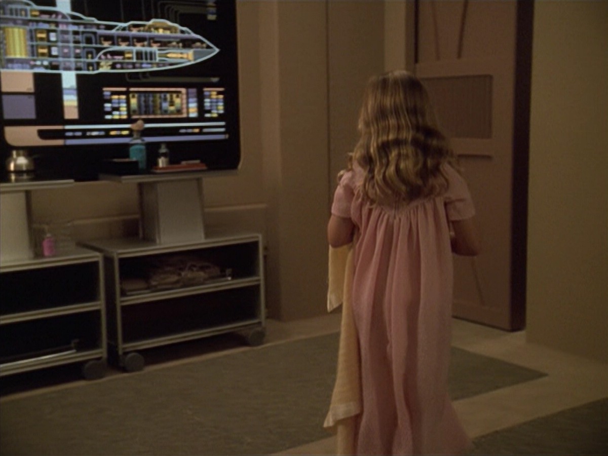 ariane179254_StarTrekVoyager_5x15_5x16_DarkFrontier_1494.jpg