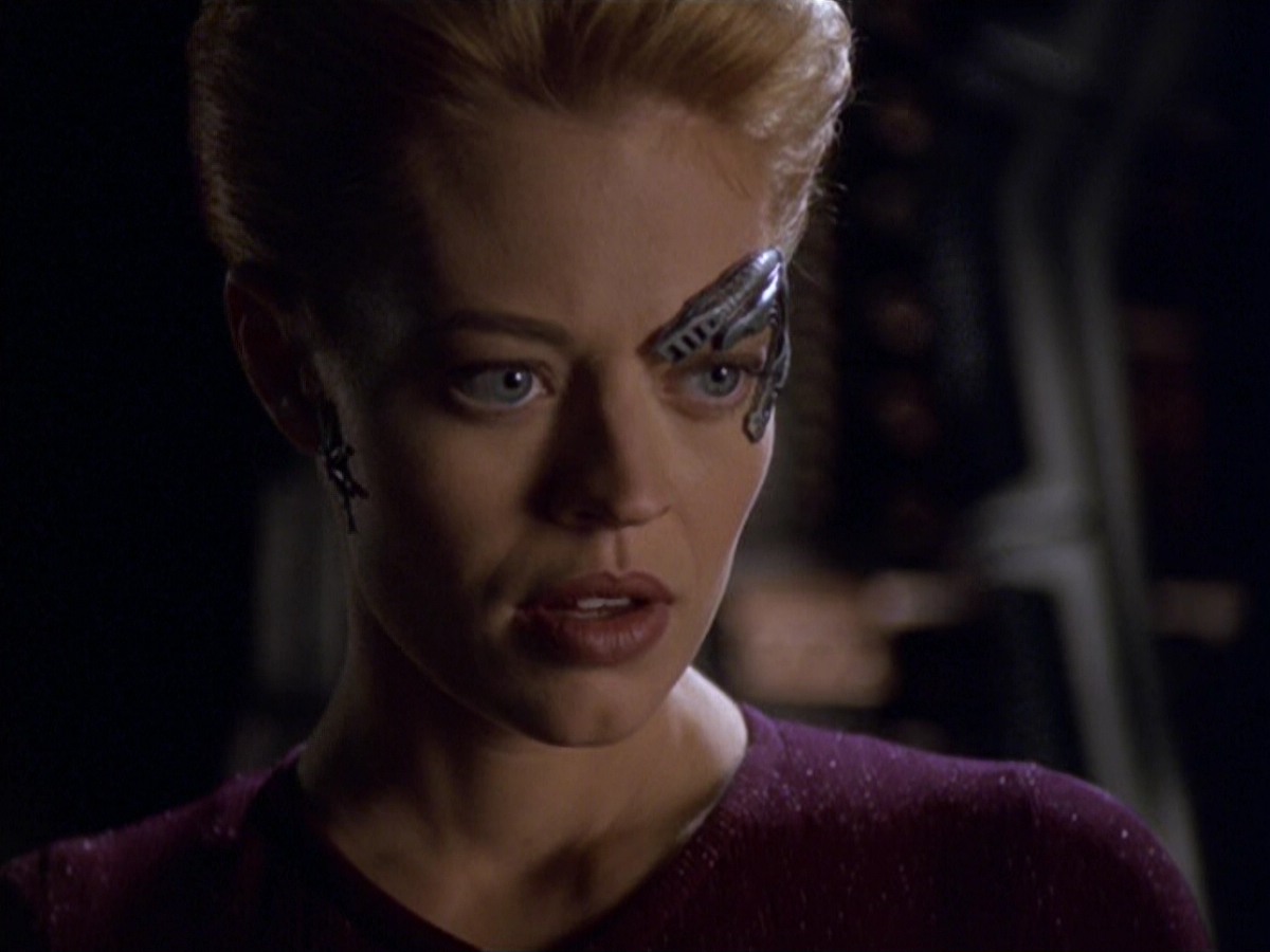 ariane179254_StarTrekVoyager_5x15_5x16_DarkFrontier_1590.jpg