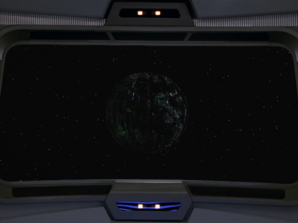 ariane179254_StarTrekVoyager_5x15_5x16_DarkFrontier_1621.jpg